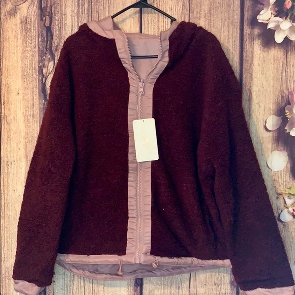 Fabletics reversible Cher Polar Sherpa  jacket - Picture 5 of 16